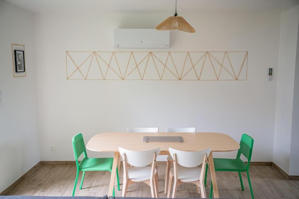 Chez Jean-paul - Rez De Jardin Et Parking * Rosieres-Pres-Troyes